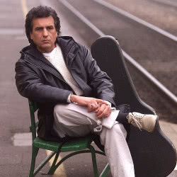 Toto Cutugno - Un falco chiuso in gabbia (Sanremo 2008)